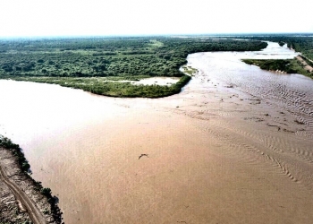 Pilcomayo: “Si no interveníamos la embocadura ya estábamos inundados hace semanas”