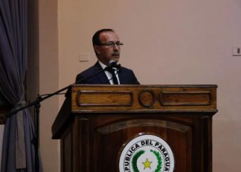 Ministro de Defensa advierte con firmeza sobre abusos en las Fuerzas Armadas