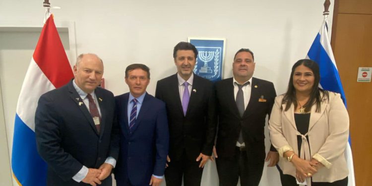 Proponen proyecto de agua potable para el Chaco ante la Embajada de Israel con una inversión de 2.6 millones de dólares