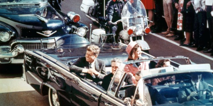 Desclasificación de archivos del asesinato de Kennedy, «acto audaz» que puede traer cola Desclasificación de archivos del asesinato de Kennedy, «acto audaz» que puede traer cola