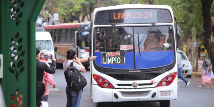El MOPC no apunta a una solución real para la problemática del transporte público urbano El MOPC no apunta a una solución real para la problemática del transporte público urbano