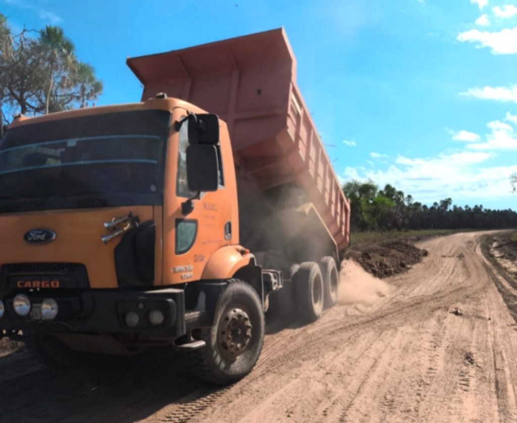 Avances en Presidente Hayes: MOPC mejora caminos y garantiza acceso al agua potable