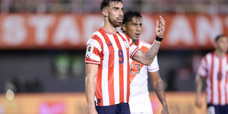 Gabriel Ávalos vuelve a la Albirroja: Primera convocatoria en la era Gustavo Alfaro