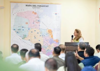 Buque hospital con medicamentos y especialistas llegará a Alto Paraguay, anuncia ministra de Salud