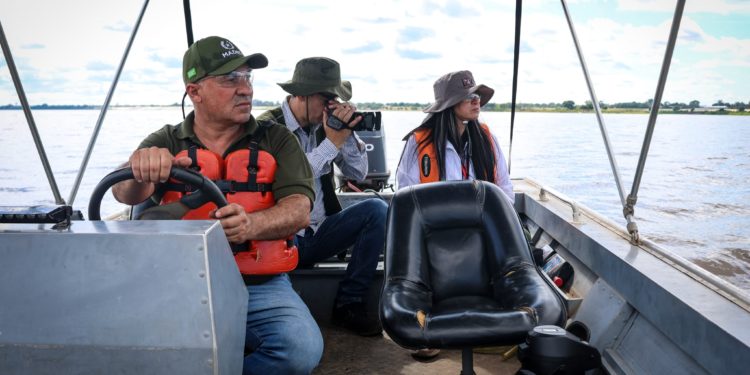 Ministerio del Ambiente intensifica controles de pesca deportiva y comercial en Semana Santa Ministerio del Ambiente intensifica controles de pesca deportiva y comercial en Semana Santa