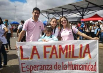 Este domingo se celebra el “Día de la Familia” en Paraguay, pero ¿se cumple realmente la ley?