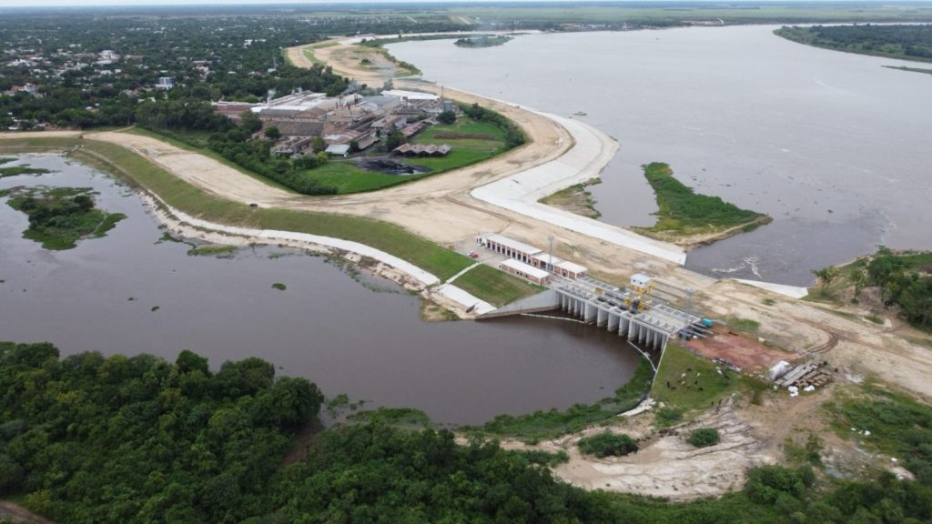 Avanzan estudios sobre megaproyecto de defensa costera y saneamiento en Pilar