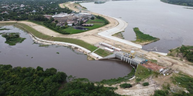 Avanzan estudios sobre megaproyecto de defensa costera y saneamiento en Pilar