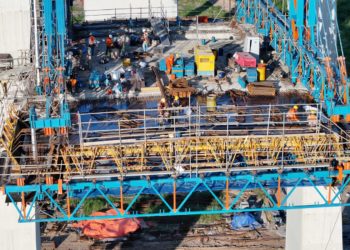 El puente del Corredor Bioceánico tiene un avance de casi el 70 por ciento, según el MOPC
